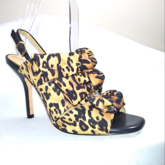 ANTONIO MILANI Vilada triple bow HEELS - Picture 1 of 6